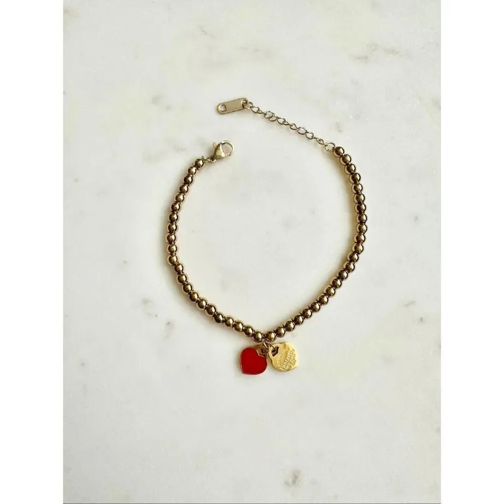 Red Heart Charm Gold Tone Beaded Bracelet 8.5” Layering Bracelet